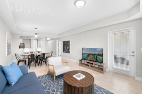 Modern Beach condo in Central Naples!